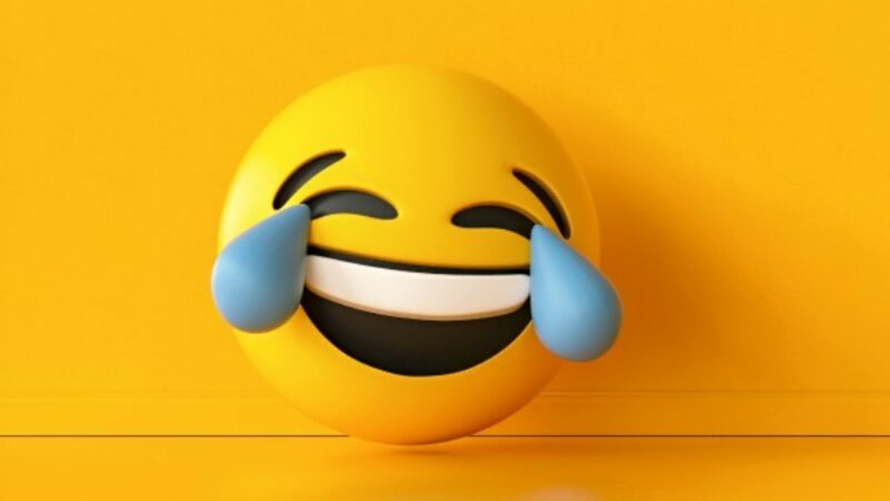 4 Signs That Show You Have Sense Of Humor - SuccessYeti